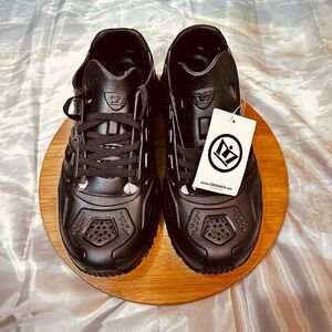 Crosskix APX Closed Toe Lace Up Water Shoes for Men Size 13